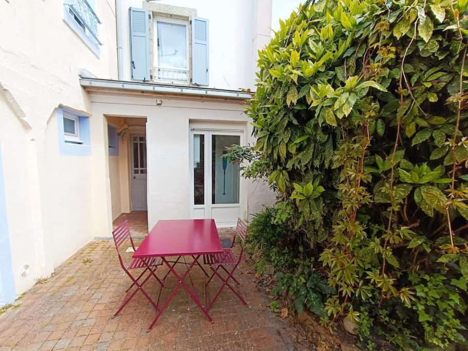Chez Louisette Centre Ville Et Plages A Pied! Concarneau Exterior photo